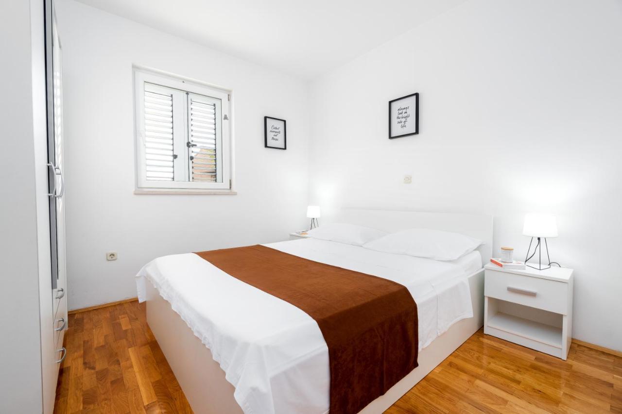 Apartment Ana-Marija Makarska Exterior foto